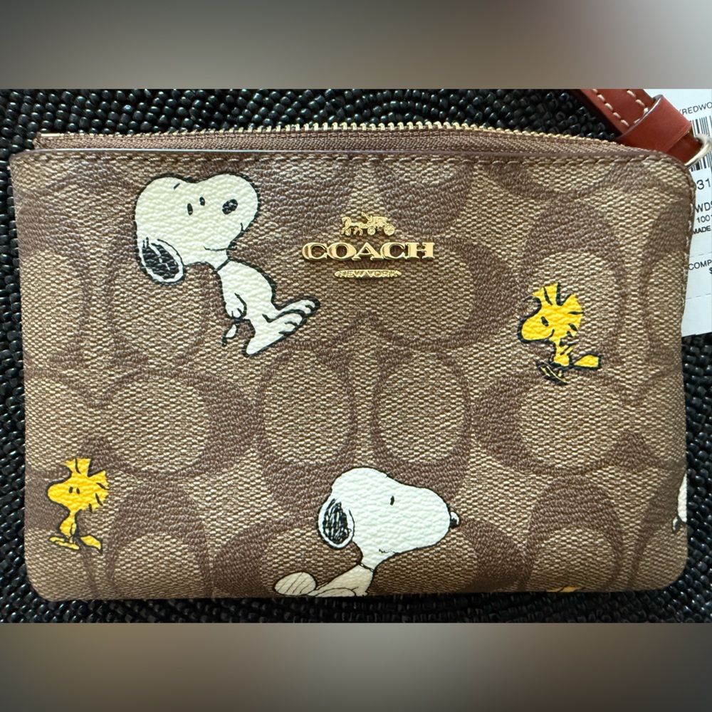 Coach Brown Wristlet with Snoopy and Woodstock - Picture 2 of 7